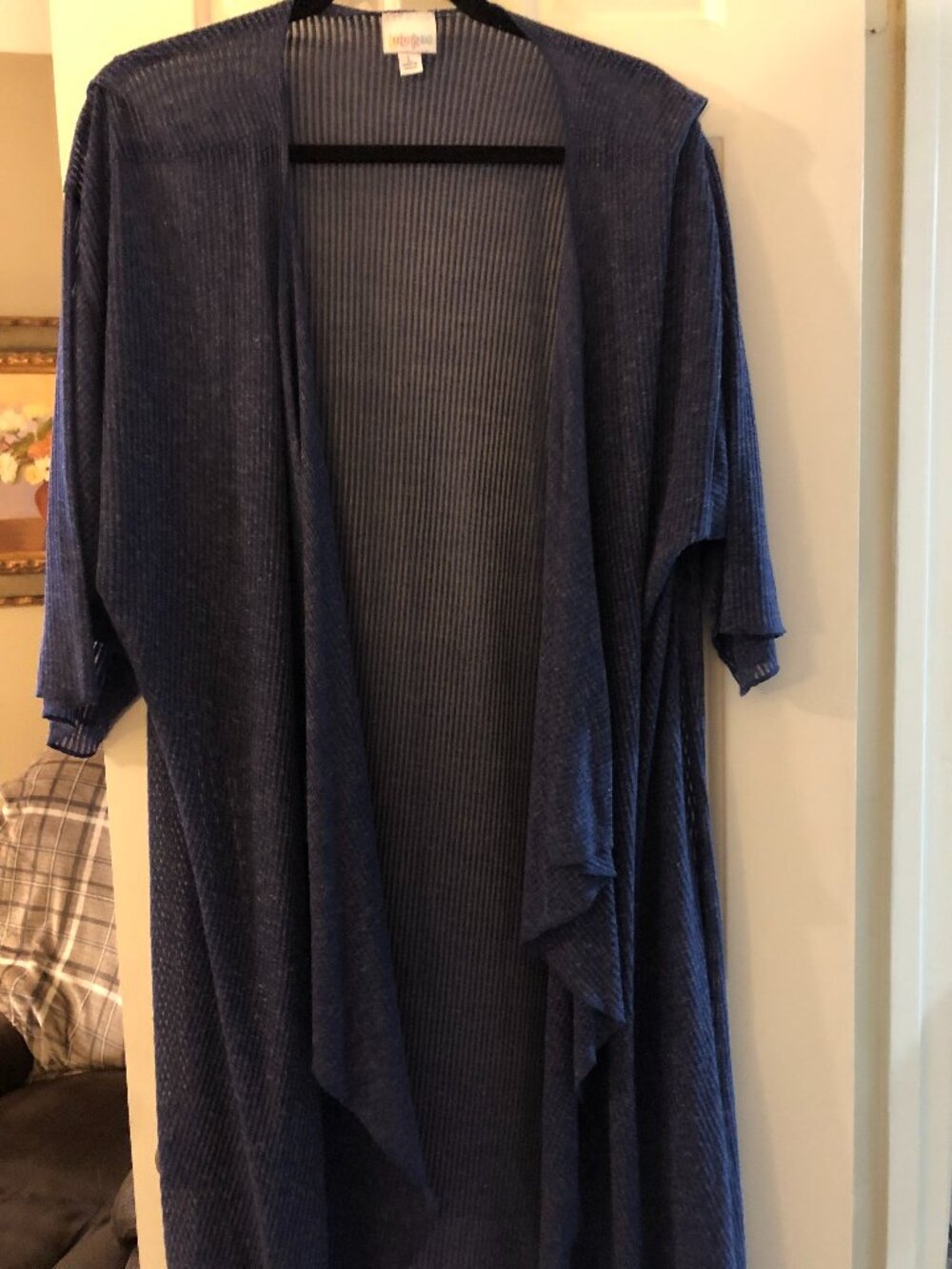 230 SHIRLEY L LULAROE